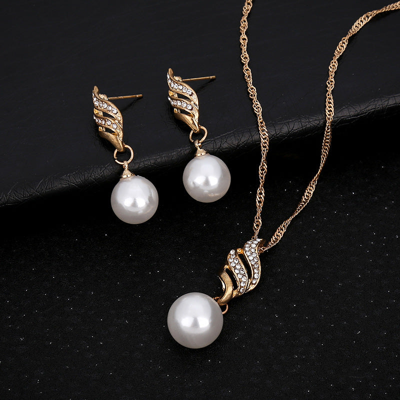 Europe and the United States eBay explosion models accessories wholesale bride accessories Pearl Diamond Necklace Set Earrings wavy lines